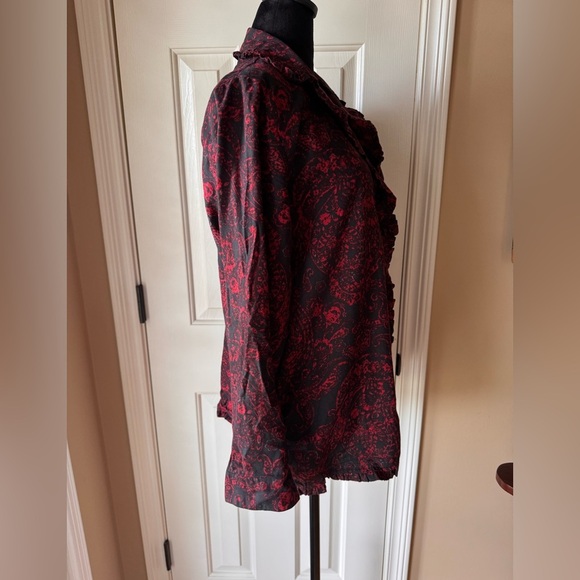 Soft Surroundings Red and Black Paisley Button-Up Shirt with Ruffled Trim - Picture 5 of 8